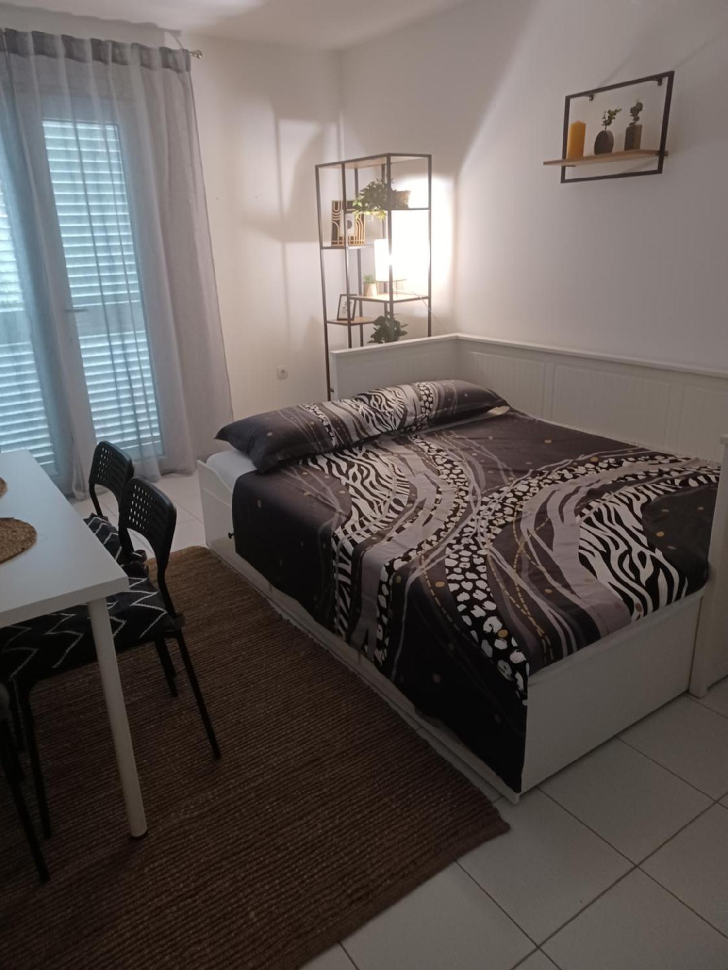 Apartmani Ana - Meka Draga Обровац Экстерьер фото